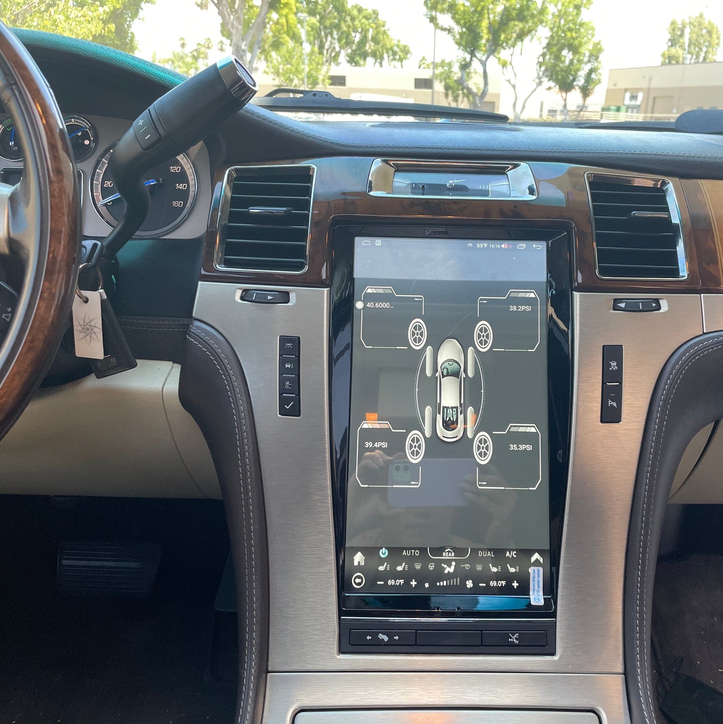 13.6" Android 12 VERTICAL SCREEN Navigation Radio for Cadillac Escalade 2007 - 2014