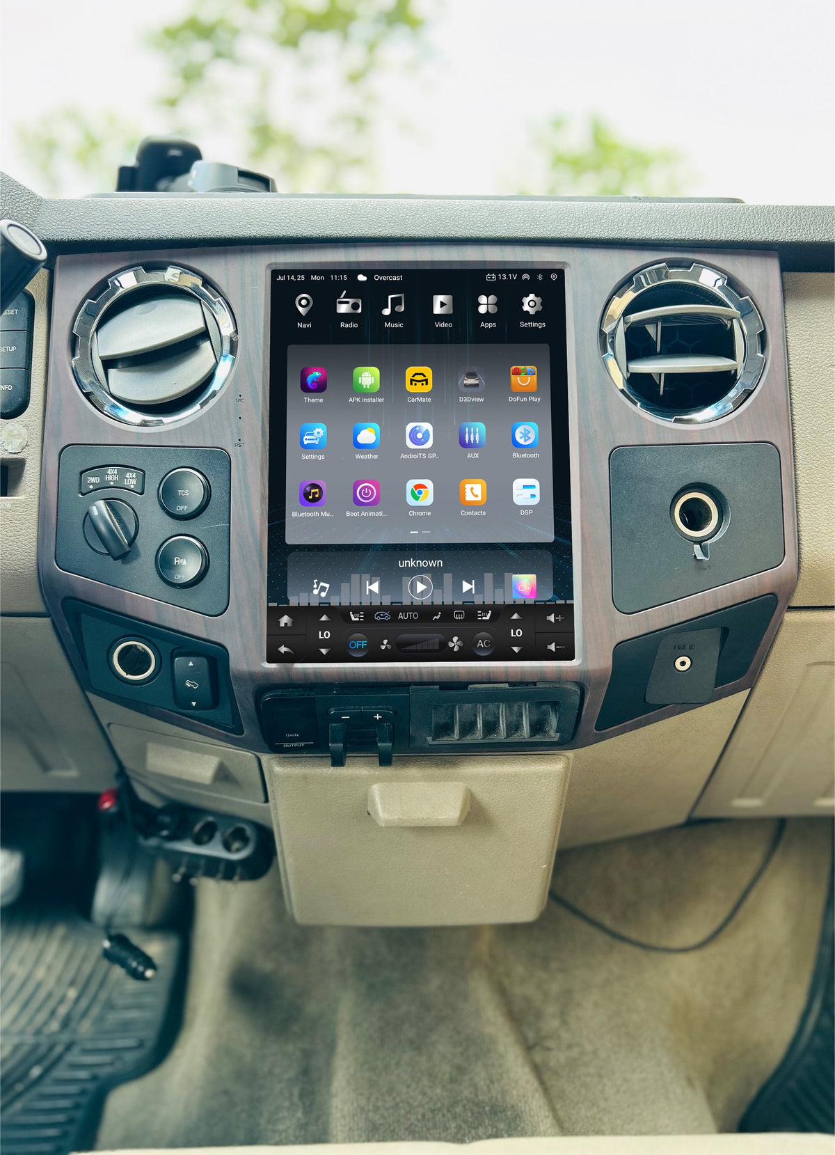 12.1 inch Android 13/14 Vertical Screen Navigation Radio for Ford F-250 F-350 Super Duty trucks 2008 - 2016