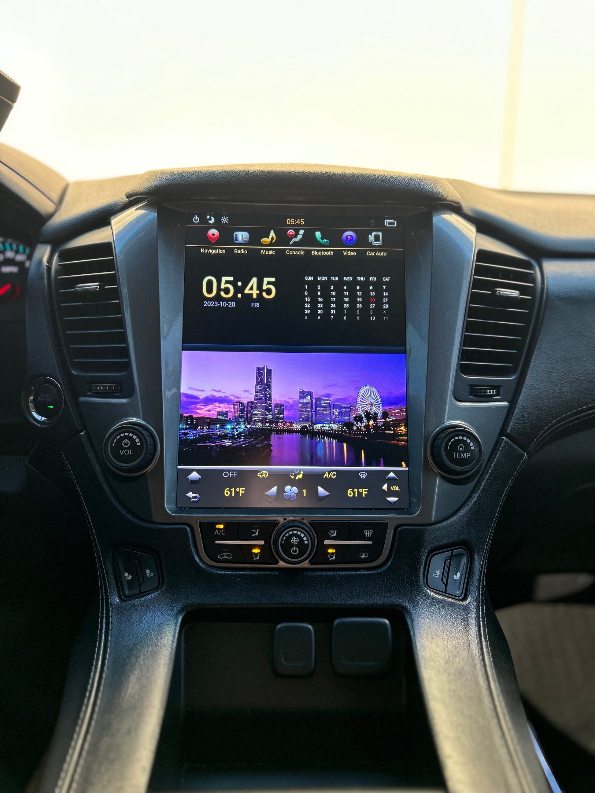 12.1/14.5" Android 9/13 Fast boot Vertical Screen Navigation Radio for Chevrolet Tahoe Suburban GMC Yukon 2015 - 2020