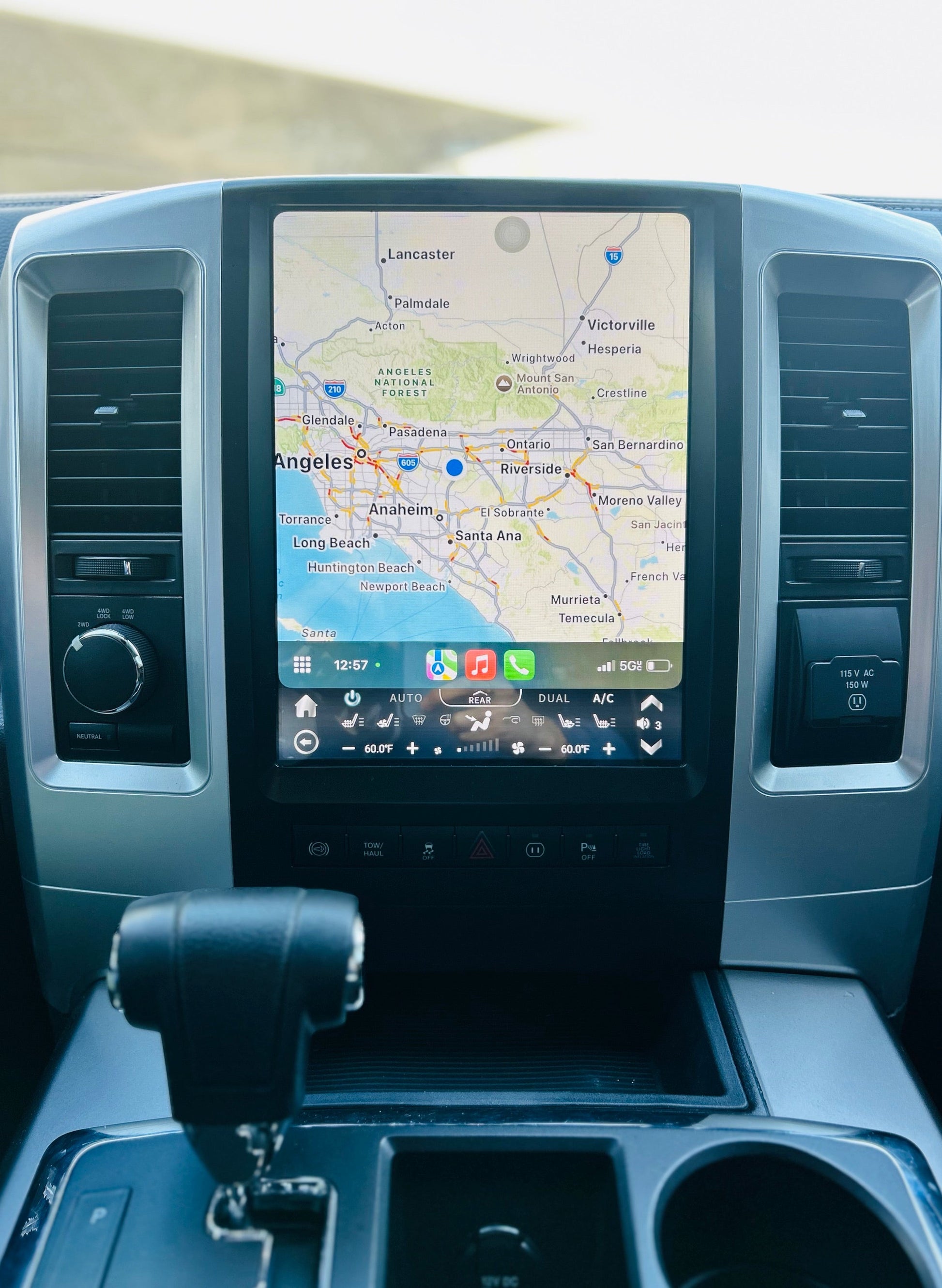 12.1“ or 13" Android 13/14 Fast boot Vertical Screen Navi Radio for Dodge Ram 2009 - 2018