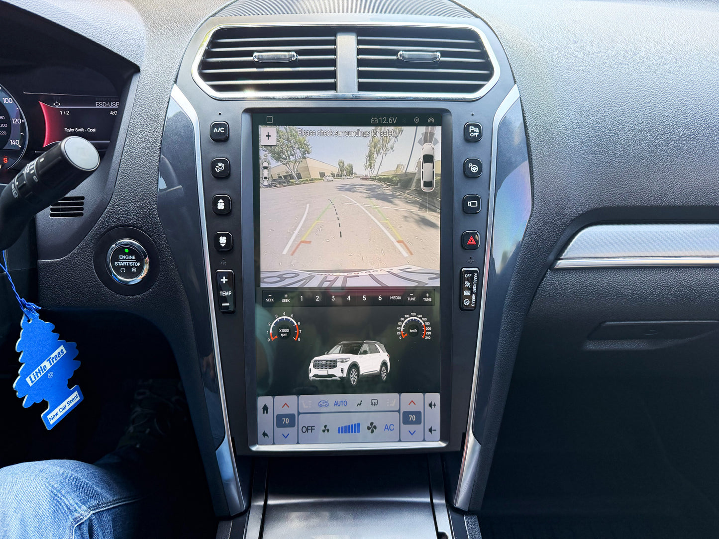 13.6" Android 13/14 Vertical Screen Navigation Radio for Ford Explorer 2011 - 2019