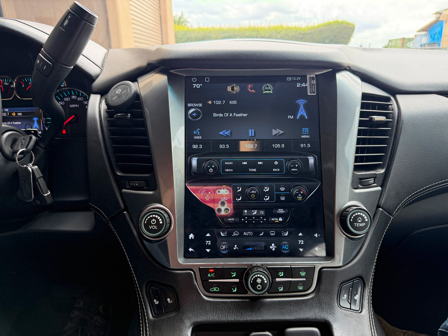 12.1/14.5" Android 9/13 Fast boot Vertical Screen Navigation Radio for Chevrolet Tahoe Suburban GMC Yukon 2015 - 2020
