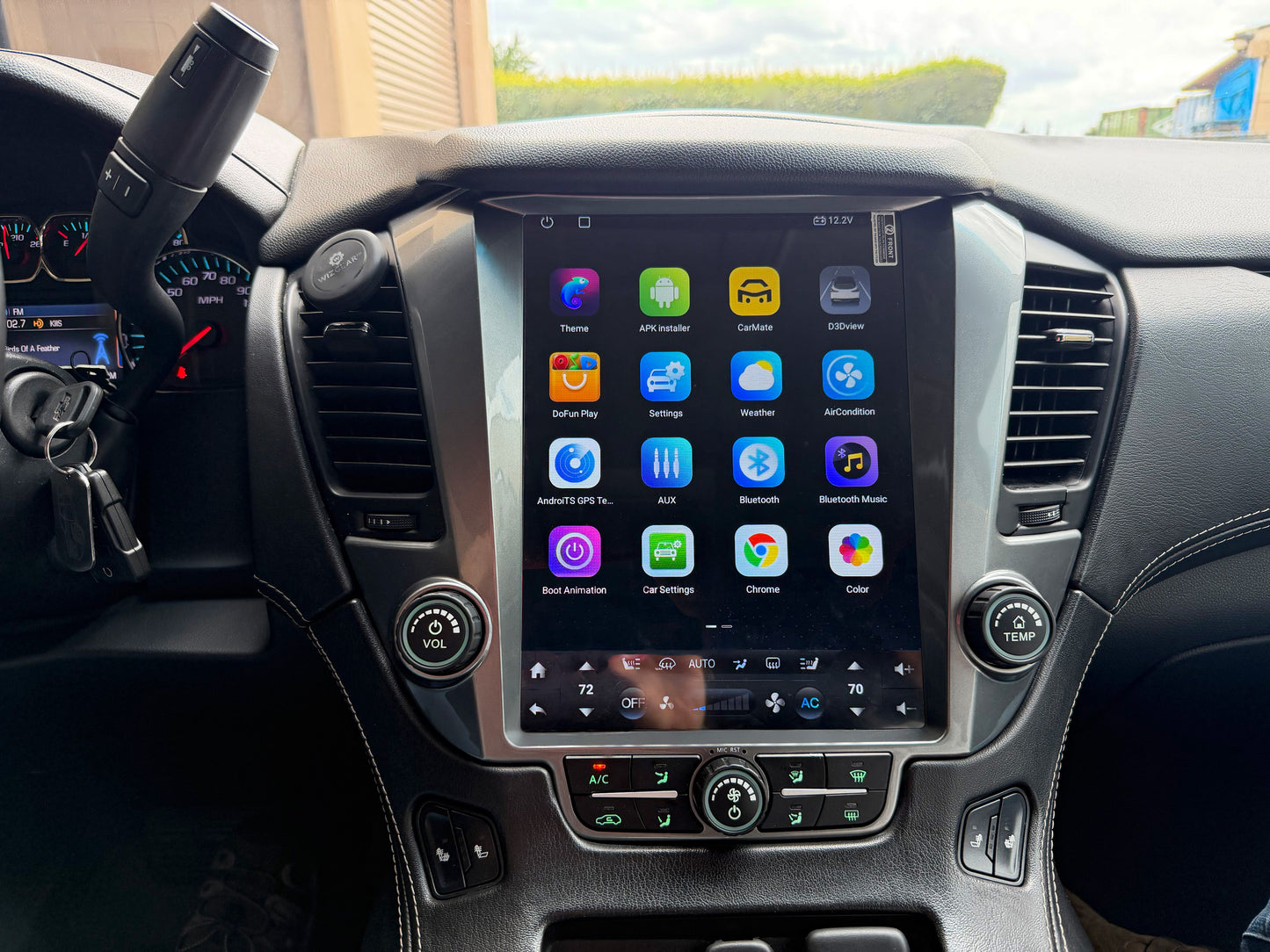 12.1/14.5" Android 9/13 Fast boot Vertical Screen Navigation Radio for Chevrolet Tahoe Suburban GMC Yukon 2015 - 2020