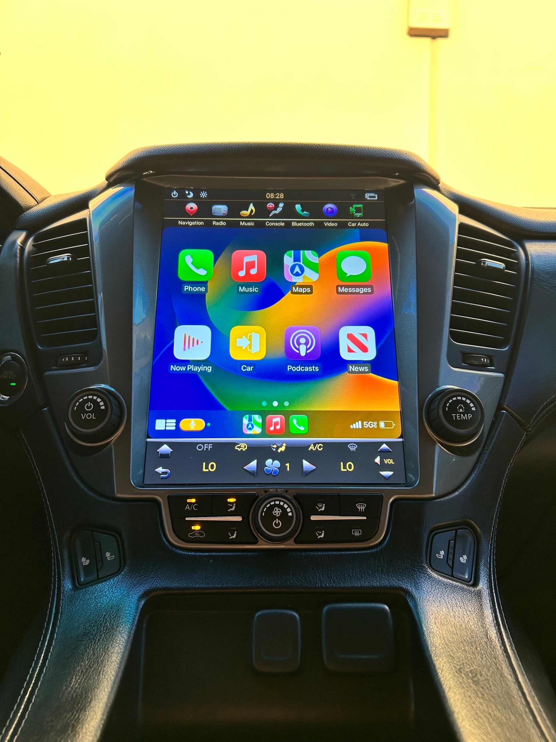 12.1/14.5" Android 9/13 Fast boot Vertical Screen Navigation Radio for Chevrolet Tahoe Suburban GMC Yukon 2015 - 2020