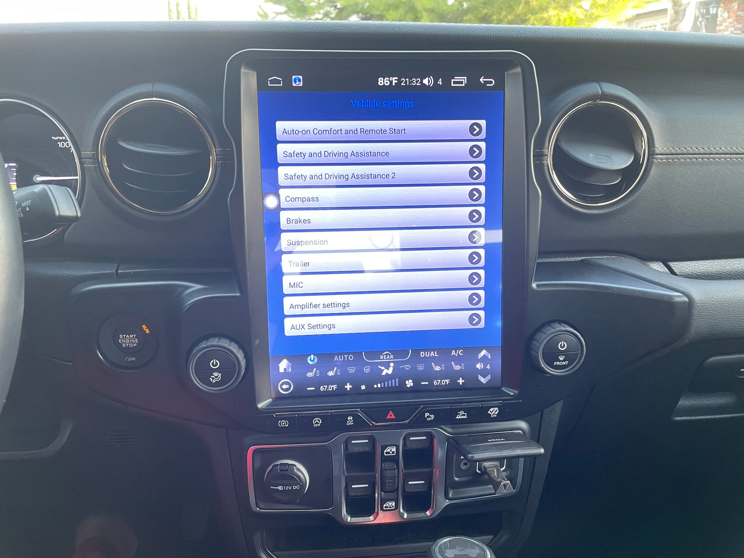 [Open box] 12.1” Android 10 /12/ 13/14 Vertical Screen Navigation Radio for Jeep Wrangler JL 2018 - 2023