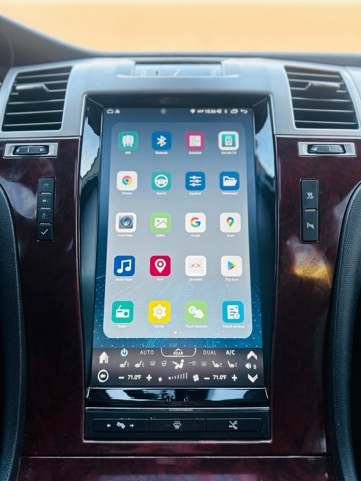 [ NEW ] 13.6" Android 13/14 VERTICAL SCREEN Navigation Radio for Cadillac Escalade 2007 - 2014