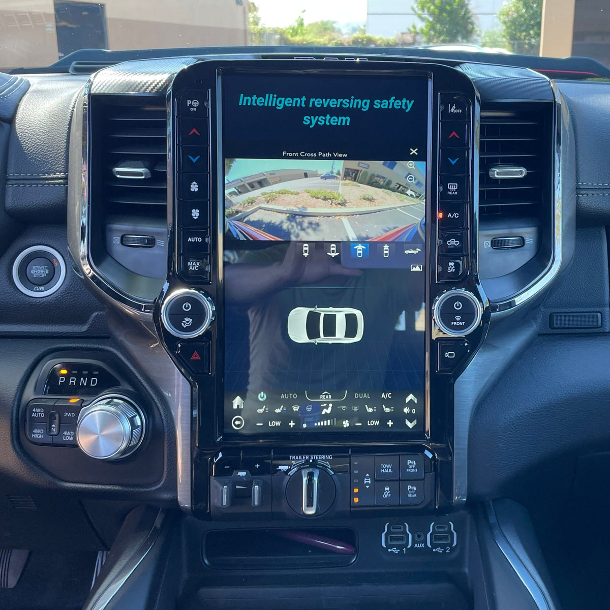 13.6/14.5” Android 13/14 Vertical Screen Navigation Radio for Dodge Ram 2019- 2024